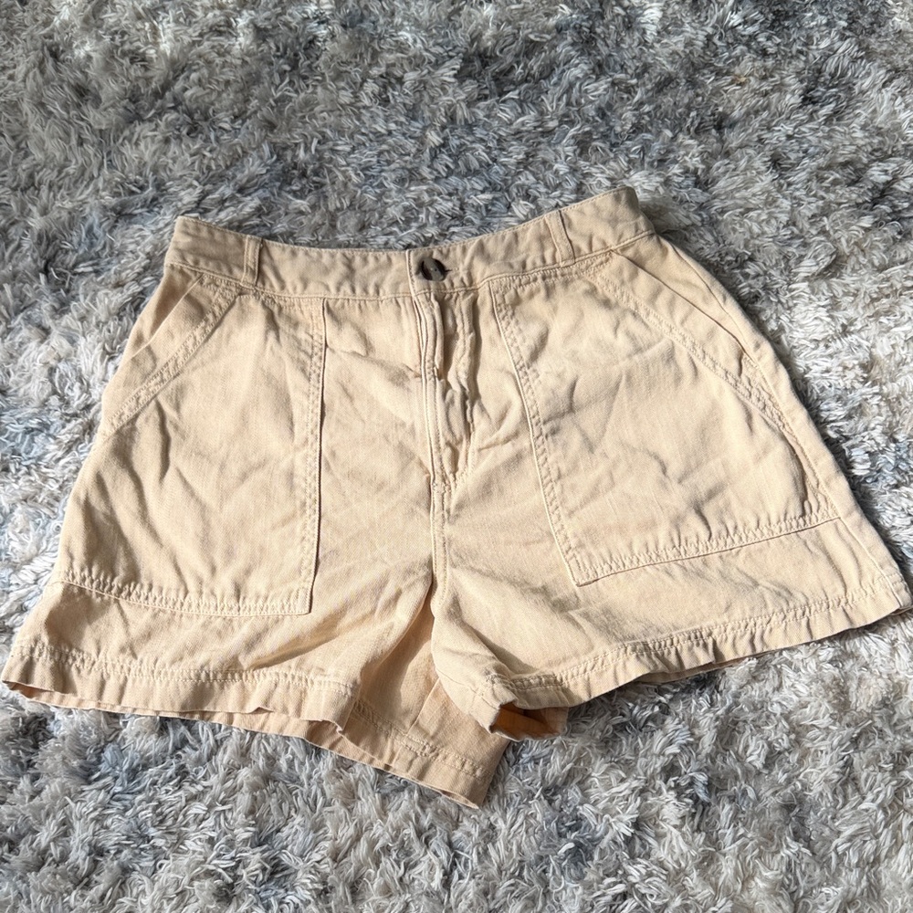 Universal Thread Women's Tan Cargo Shorts